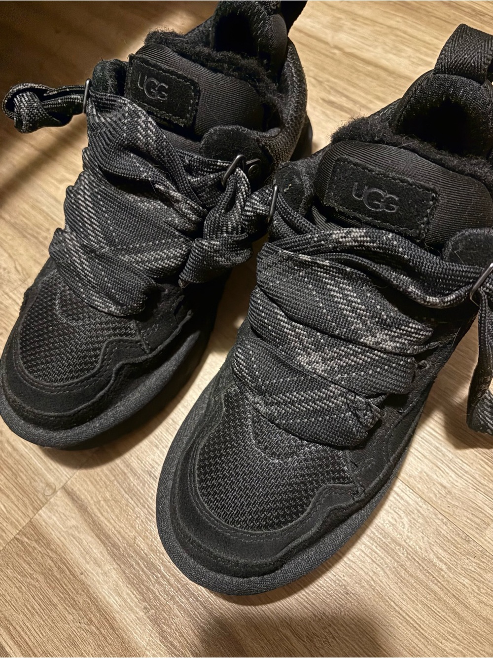 UGG Women’s Black Lowmel Sneakers